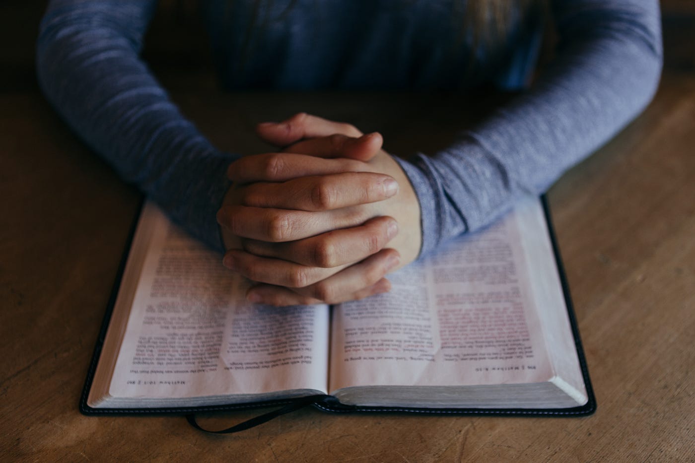 🙏 Comunidad unida en un encuentro de fe y esperanza